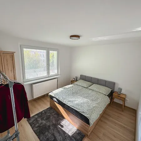 Fisherman's Area 4-room Large شقة Šamorín